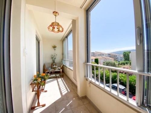 Appartement au calme proche du centre-ville - Location saisonnière - Sanary-sur-Mer