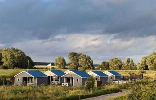 u Kapitana · Rowy