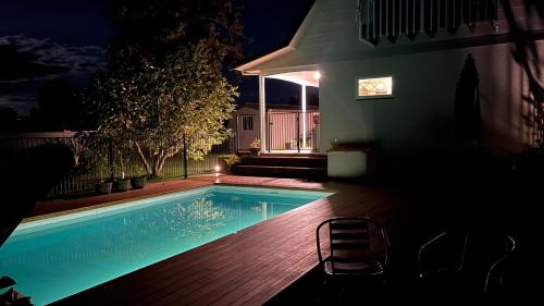 Live Large in the Village, Havelock North