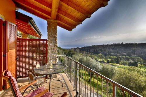 Residence Le Brede - Appartamento 12 -Rebomaholidays