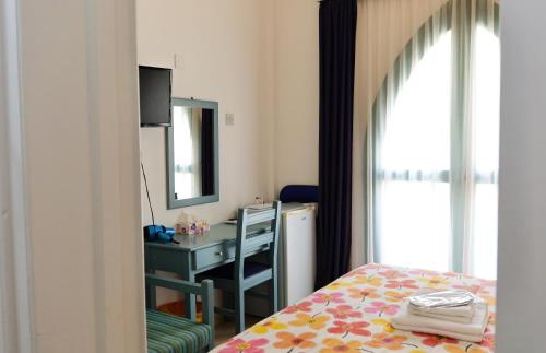 Axiothea Hotel - image 14