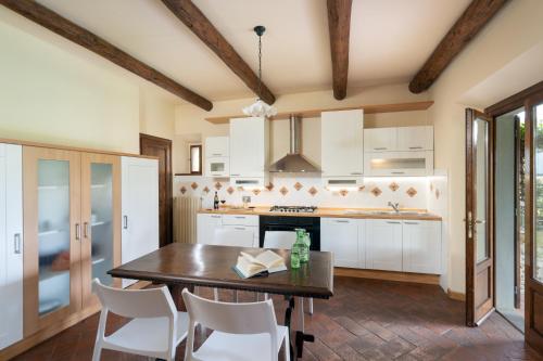 Køkken, Villa Castelluccio by Geco Vacation Rentals in Subbiano