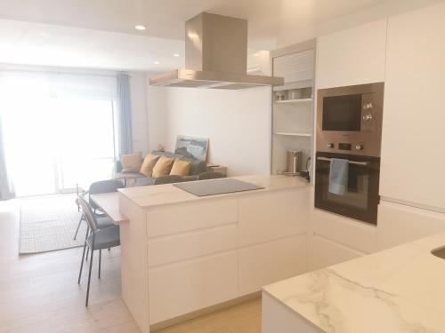 Apartaments Primera Linea Torre Valentina - image 7