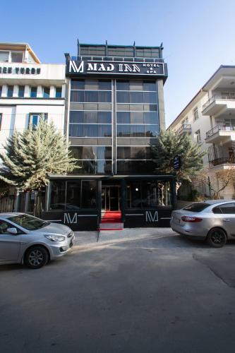 MAD INN HOTEL & SPA