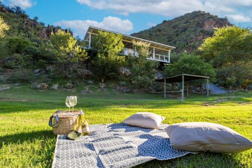 Karoo Mountain River House