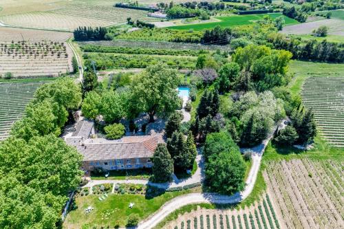 La Chapelle Gite avec piscine chauffee - Location saisonnière - Valréas