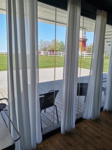 Pakri Parun Pakri Parun