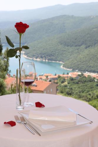 Family Suite with Balcony and Sea View