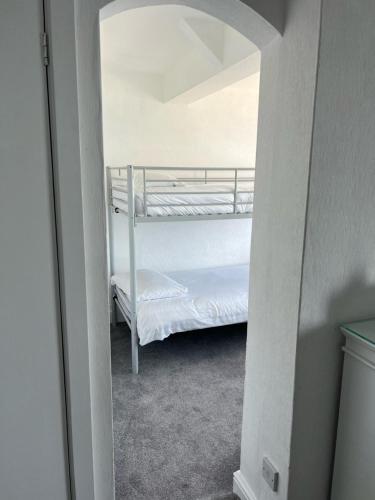 Room, family, sea view