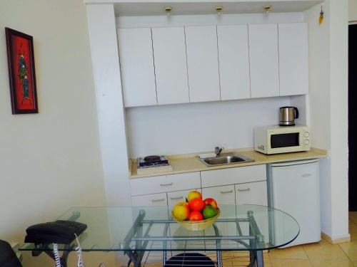 Кухня, Perfect Sea View in Бат-Ям