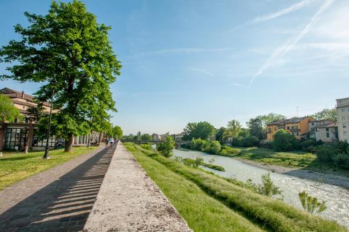 PARMA STAZIONE ROOMS - image 13