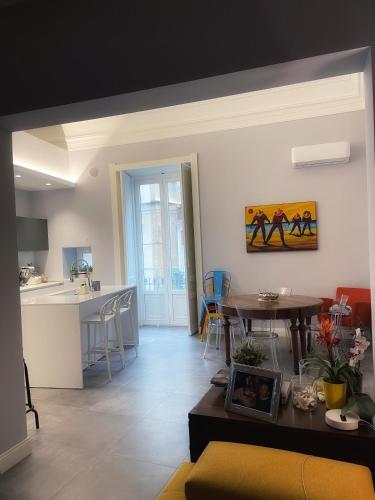 15 Street Studio Apartment