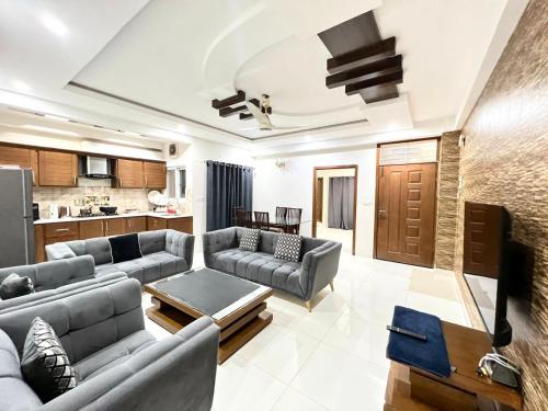 LUXURY 2 Bedroom Apartment Family Residence photo 1