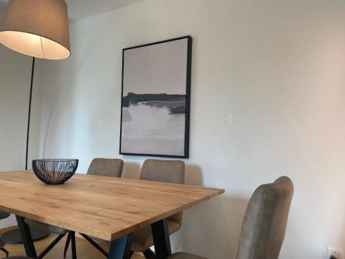 Modern 3BDR Duplex with Skyroof in Trendy Zurich West, Zúrich