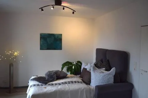 MAGDEBURG STAY MS14 - Beimsstraße 81 - Domblick - Parkplatz - Balkon - 2Einzelbetten - 1 Schlafsofa - 3 Personen in Magdeburg, Deutschland