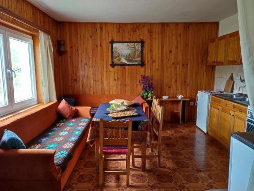 Čemerno Cottage (Cemerno Cottage) in Gacko