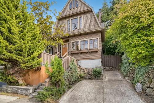@ Marbella Lane - Charming Capitol Hill 4BR