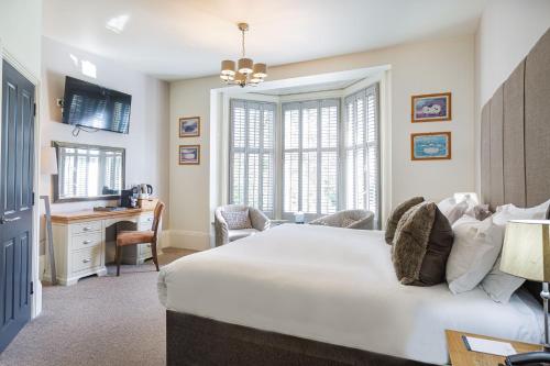 461806340 Forest Park Country Hotel & Inn, Brockenhurst, New Forest, Hampshire