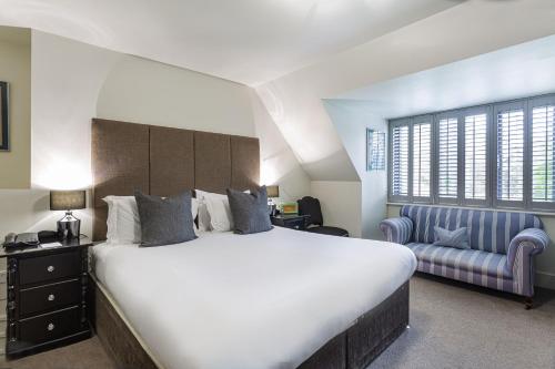 Forest Park Country Hotel - image 2
