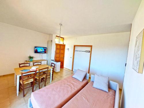 Apartment image 8