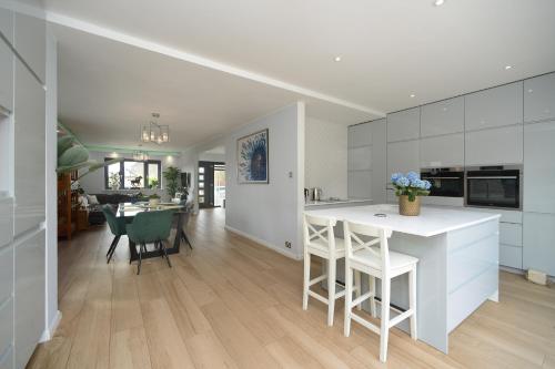 Kitchen, Brighton Seaside Retreat in Woodingdean