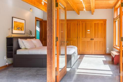 218 - Rhythm Waters - image 29