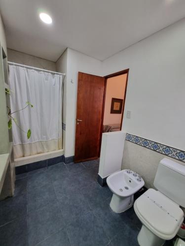 Standard Double Room with Fan image 4