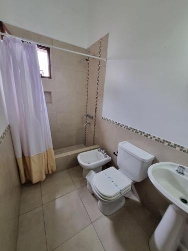 Comfort Triple Room image 3
