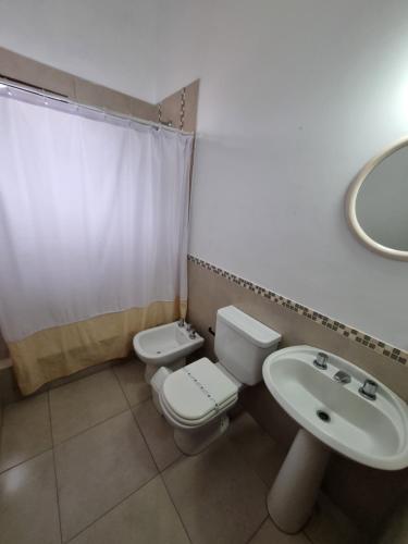 Comfort Triple Room image 2