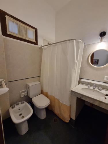 Classic Triple Room image 1