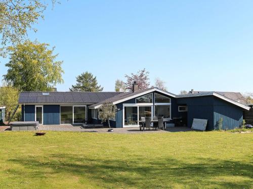  12 person holiday home in Hadsund-By Traum in Hadsund