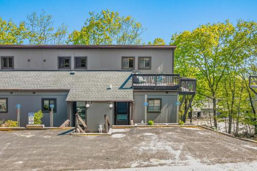 Camelback 217 - image 6