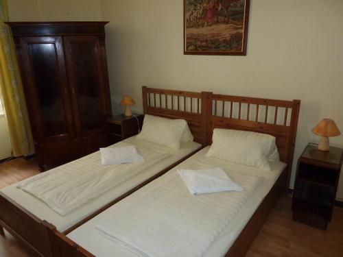 Hotel Pension Waizenegger am Kurfürstendamm - image 4