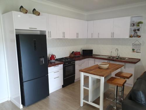 Preston Valley Shed Stay in Wellington Mill