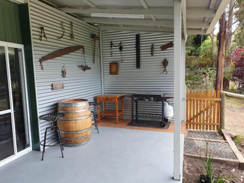 Preston Valley Shed Stay in Wellington Mill