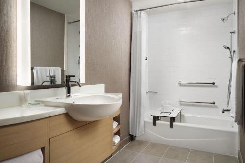 SpringHill Suites by Marriott Milpitas Silicon Valley - image 13