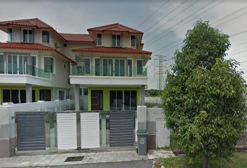 ALPINE Port Dickson Taman Kiara 2 Homestay Semi-D Cornet Lot