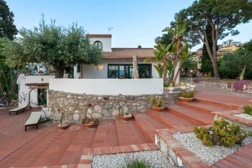 Villa with pool & jacuzzi, Taormina (zdjęcie 6)