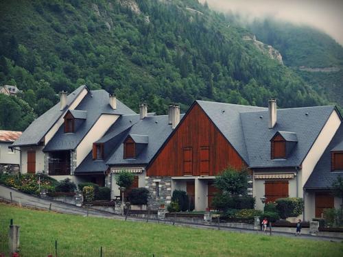 Chalet de charme à Saint Lary - Vignec