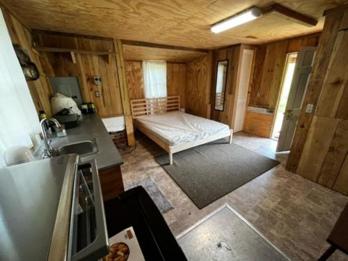 . Rustic Retreats Homestead Cabin