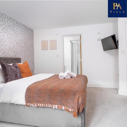 Pluxa Sunstone Deluxe - Spacious Birmingham City Centre Stay, Birmingham (photo 9)