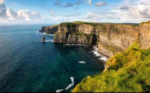 The Cottage - Fairwinds in Toomullin