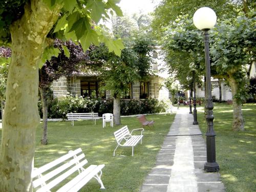 Kert, Hostal Ayestaran I in Lekunberri