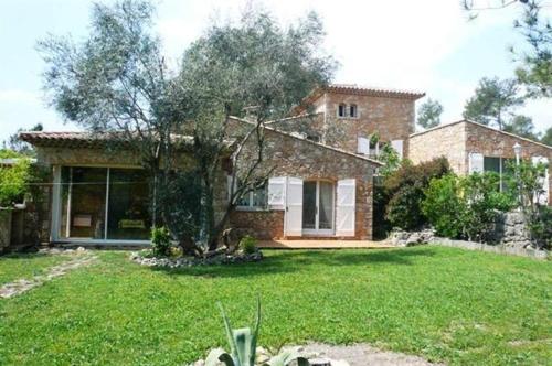 Bastide de l'Ovalie in Bagnols-en-Foret