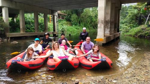 Khao Sok River Lodge Hotel