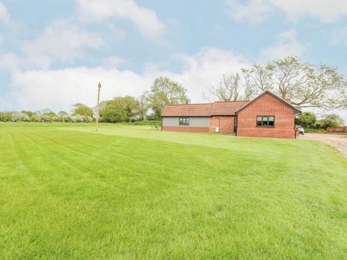1 Stud Cottage - image 11