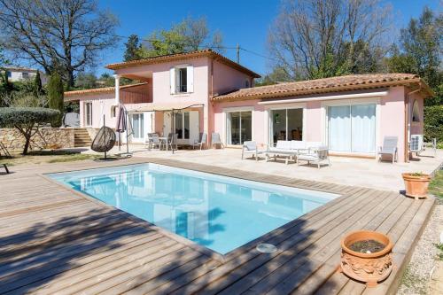 Superbe Villa Provençale - Piscine - 3 chambres - Location, gîte - Montauroux