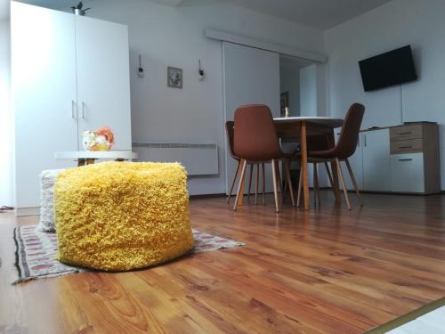 設施, Hill apartman - MAKSIMIR Rebro in 馬克西米爾