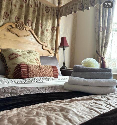 1 queen bed