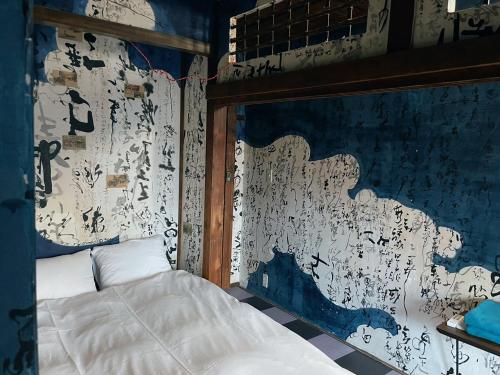 1 double bed